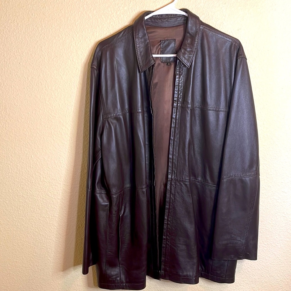 Custom handmade brown leather jacket from Argentina. Fits a 40/42R man.